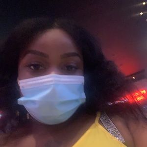 Meet your Posher, Tiffany